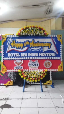 Papan Bunga di Lubangdukuh Butuh